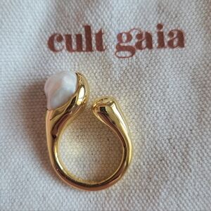 NEW Cult Gaia Astrid Imitation Pearl Open Ring